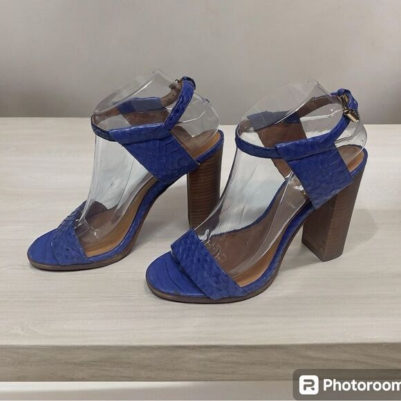 Coach Periwinkle Ankle, Strap Python Leather, Wedge Heel Shoes size 7 1/2 - Picture 1 of 5